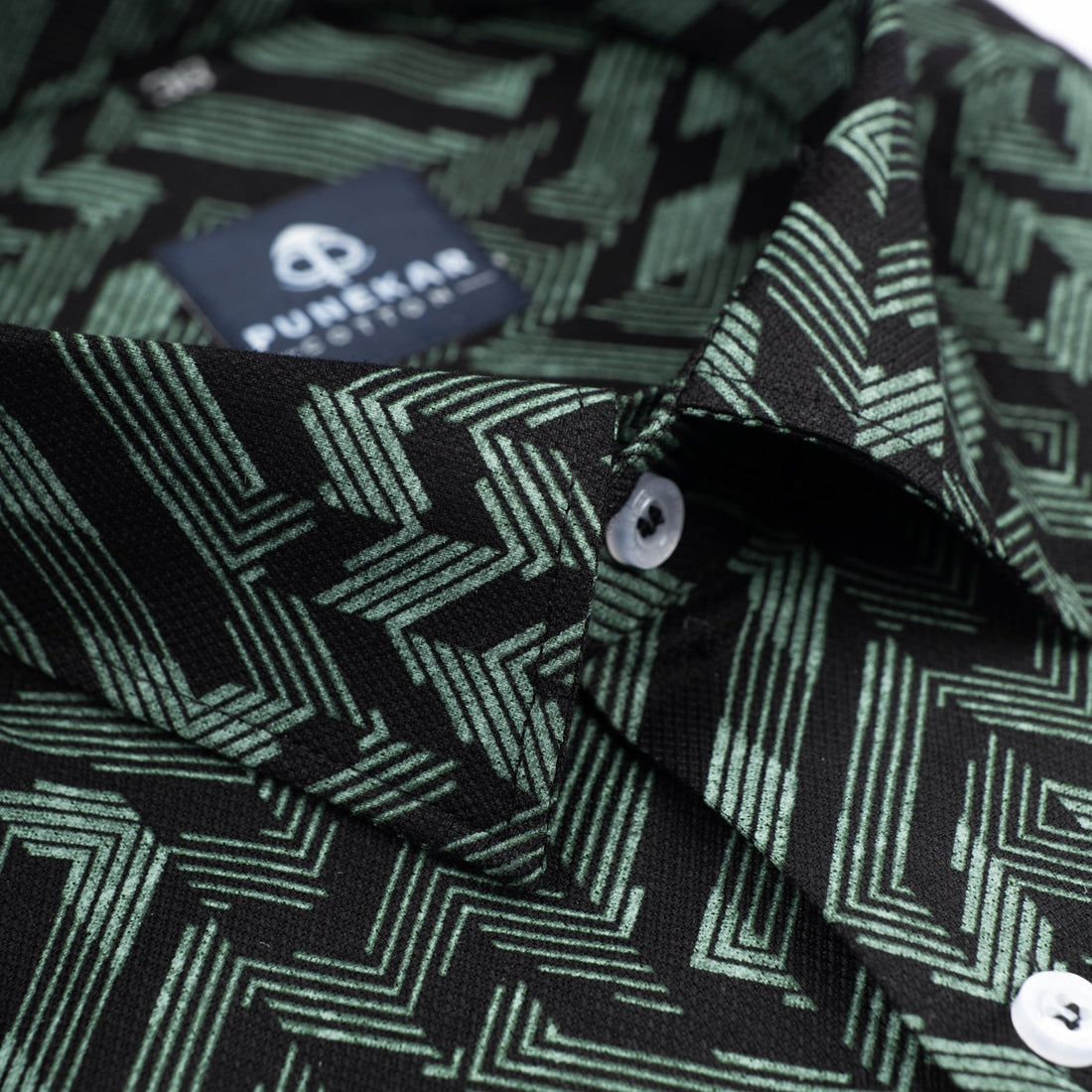 Black Green Color Arrow Printed Cotton Shirt For Men - Punekar Cotton